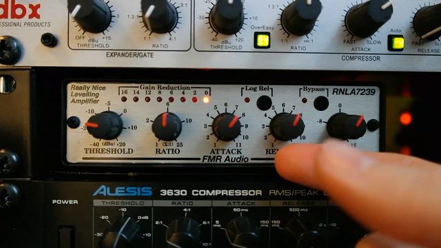 FMR RNLA 7239 Review: Drums, Bass, Guitar & Vocal смотреть онлайн