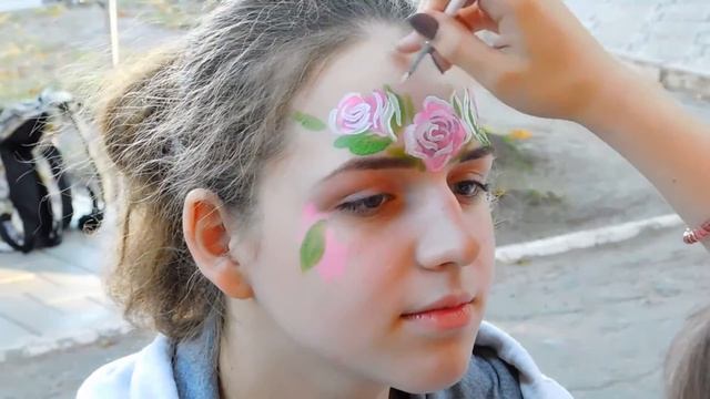 Аквагрим розы / Face painting roses смотреть онлайн