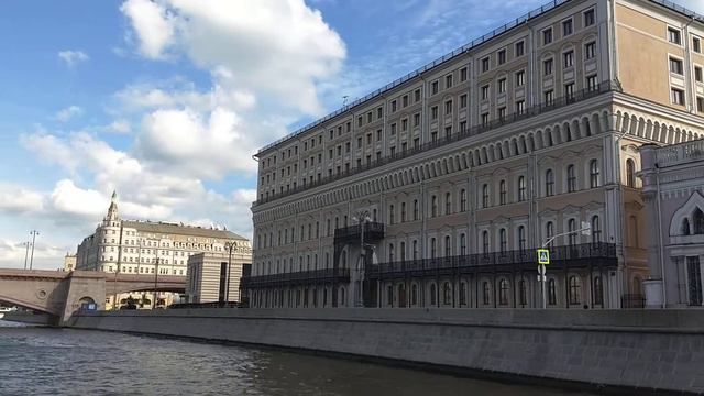 Прогулка по Москве-реке. смотреть онлайн