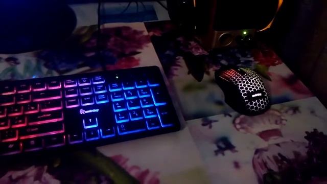 Клавиатура SmartBuy SBK 305U K и Мышь SmartBuy SBM 334 K смотреть онлайн