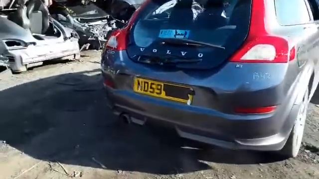 B421 Volvo C30 2010, 1.6, бензин, МКПП смотреть онлайн