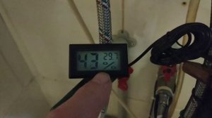 Как избавиться от конденсата на трубах холодной воды в ванной комнате. Нюансы и советы.