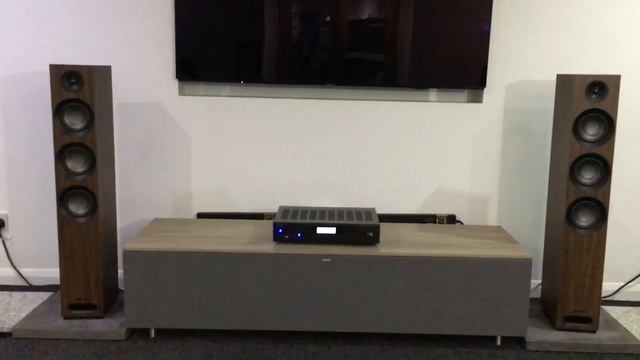 Jamo Studio 809 Speakers with Rotel A12 Amplifier - OrtonsAudioVisual.com смотреть онлайн