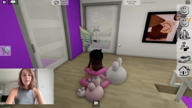 НАШЛА МАМУ в Брукхейвен РП Роблокс! Ищу маму в Brookhaven RP Roblox (стала ребенком) смотреть онлайн