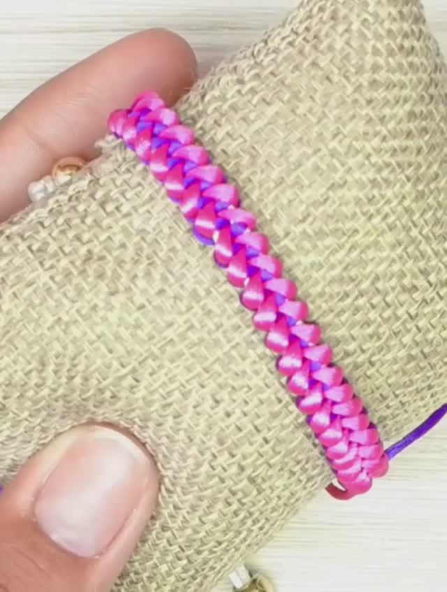 ❤️ пошаговые ПРОСТЫЕ БРАСЛЕТЫ💸 как сделать браслет из ниток смотреть онлайн