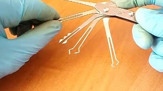 Карманные отмычки часть 2. Автомобильные отмычки для рамочных замков .RL.video.part9