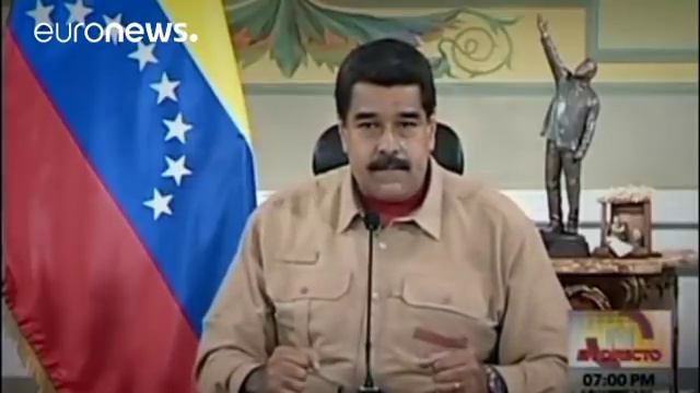 Venezuela reinstates the 100-bolivar banknote смотреть онлайн