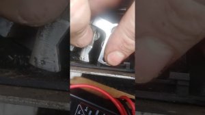 Как поставить пружину в дверной замок нива шеврале???