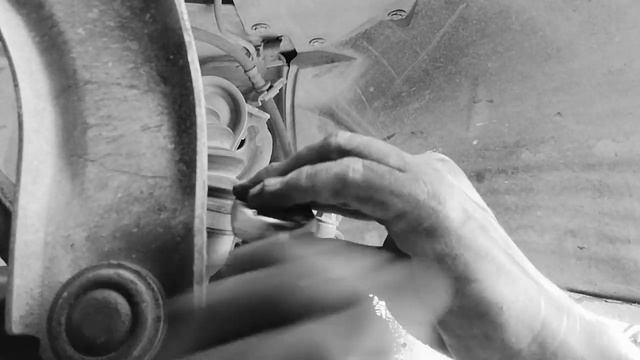 Cambio de discos de freno NISSAN TIIDA смотреть онлайн