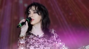 « Лишь ты умеешь так любить» сл и муз Е. Ширяева .