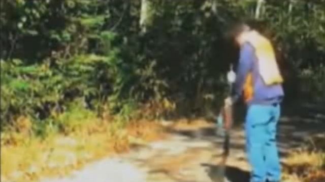 Hangfire: Man shooting shotgun has hangfire, looks down barrel of gun, and almost shoots head off смотреть онлайн