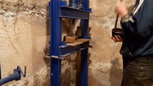 устронили вибрацию с двигателя на кузов, калдина/ корона мотор 3s-4s fe