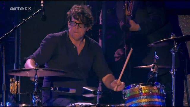 The Black Keys - She's Long Gone смотреть онлайн