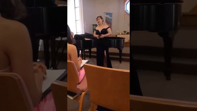 Soprano Brooklynn Wynn Solo Bel Piacere смотреть онлайн