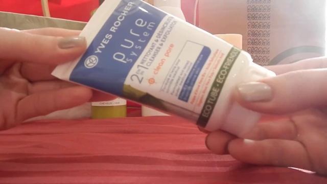 Ив Роше август 2017