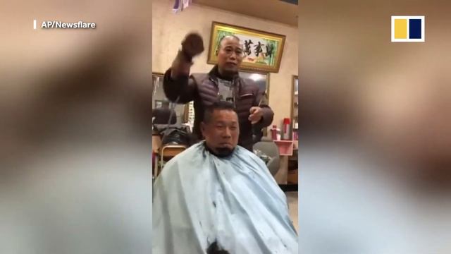 Chinese barber uses angle grinder to cut hair смотреть онлайн