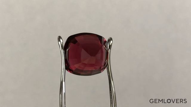 Природный гранат темно-красного цвета 7.65 карат смотреть онлайн