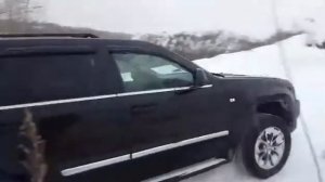 Джипы Гранд Чироки wk1 и wk2! Покатушки на бездорожье в снегу.