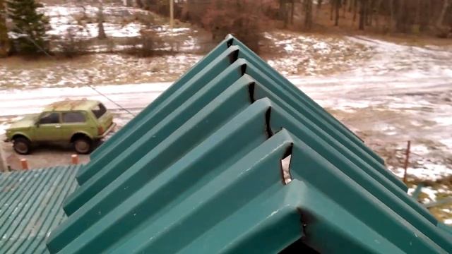 Неправильный обход труб на кровле смотреть онлайн