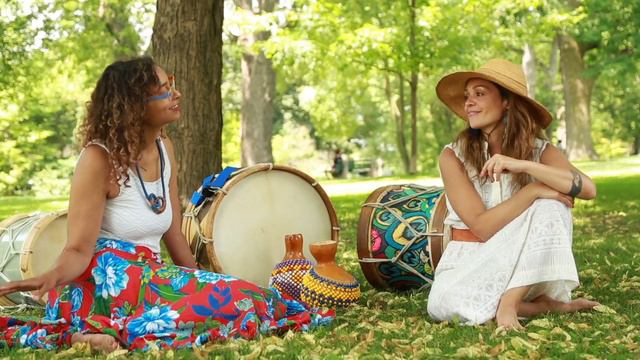 Play My Drum смотреть онлайн