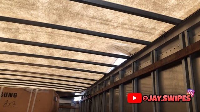 FIXING MY BOX TRUCK ROOF! GOT BACK ON THE ROAD IN 2 DAYS?? смотреть онлайн