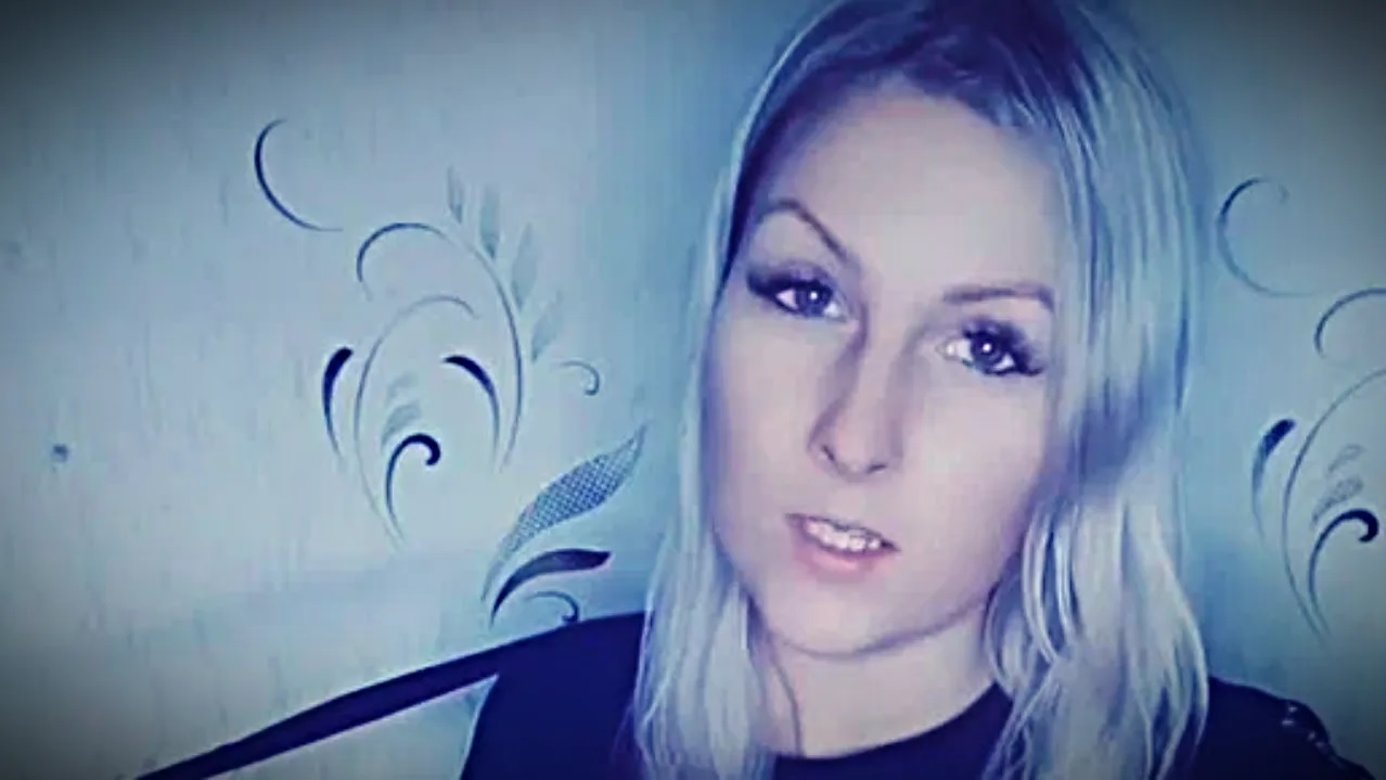 "Россия мать, ты их прости." - Анастасия Романадзе. смотреть онлайн