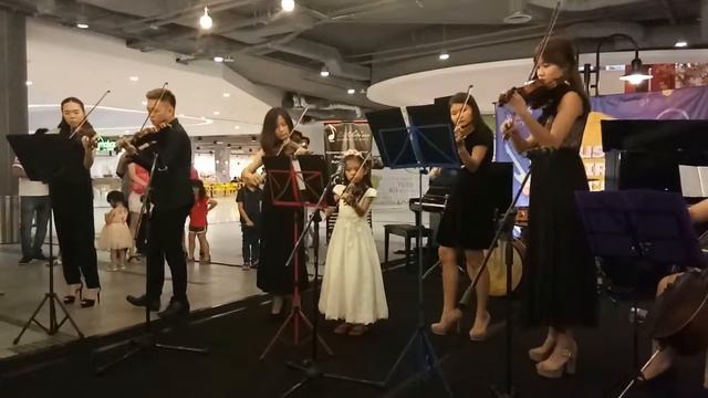 Charlotte Ng (Malaysia) 7 Years Old Violin Performance