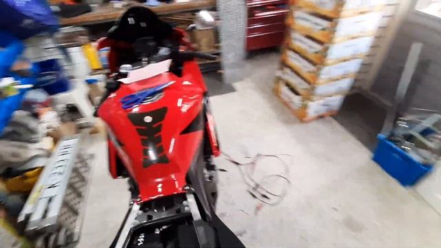 Honda cbr 600 RR 2003 / 2004 aliexpress Gear indicator install or gipro смотреть онлайн