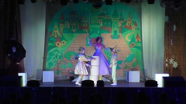 "ВОЛШЕБНИКИ". Спектакль "Волшебник Изумрудного города" смотреть онлайн