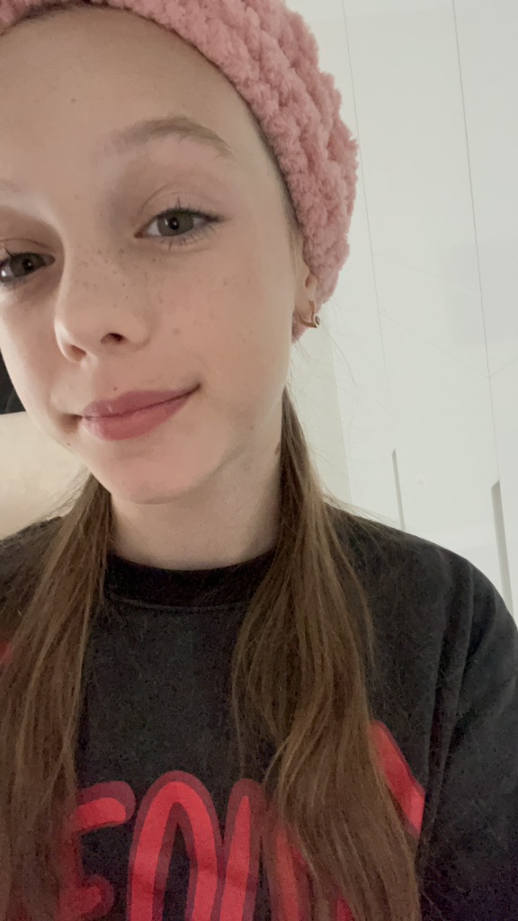 Вита🤍🤍💛