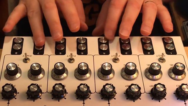 Lyra Reflections - SOMA Lyra 8, Folktek Mescaline Channel, Moog Subharmonicon смотреть онлайн