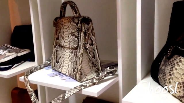 Женская серая сумка из кожи питона - Choosl смотреть онлайн