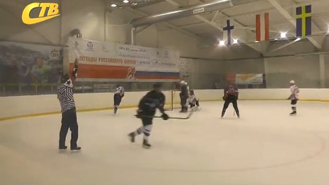 В ЖЕЛЕЗНОГОРСКЕ ПРОШЕЛ ХОККЕЙНЫЙ МАТЧ К ДНЮ ГОРОДА смотреть онлайн