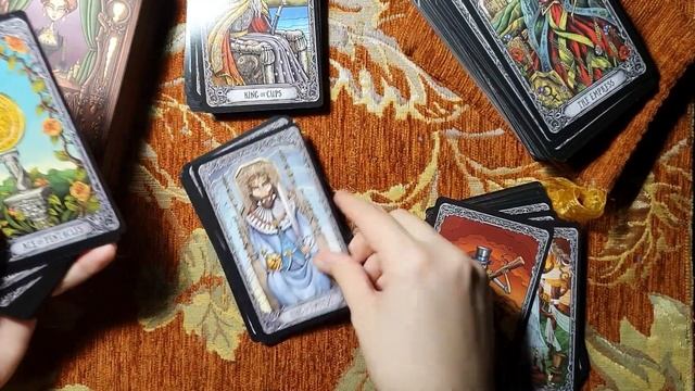 The Dark Mansion Tarot/ Таро Тёмный Особняк - распаковка и сравнение с копией. смотреть онлайн