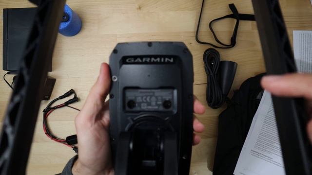 Garmin Striker Plus 4 Ice Bundle UNBOXING & ASSEMBLY (Ice Fishing Sonar) смотреть онлайн