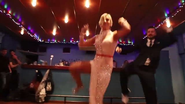 Slow-boogie showcase by Alexey Gavrilov and Svetlana Gavrilova in Athens, Greece. смотреть онлайн