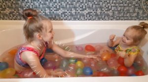 ВОДЯНЫЕ БОМБОЧКИ 100 штук игрушки для ванны челлендж с детьми учим цвета water balloon