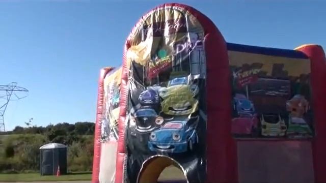 Car Toon 4 in1 Moon Bounce смотреть онлайн