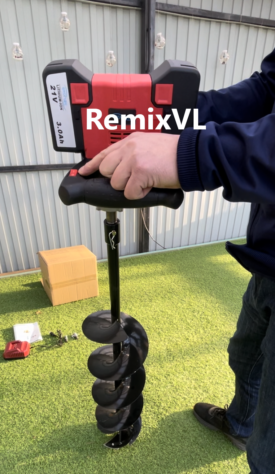 Магазин RemixVL: Видео обзор Easy Life электрический ледобур для зимней рыбалки + 2 батареи +шнек смотреть онлайн