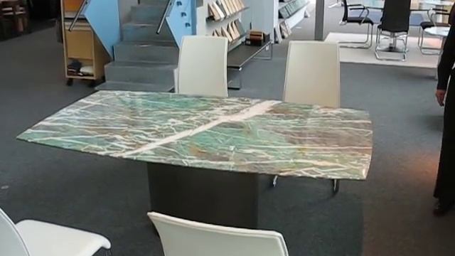 TABLE GRANITE ADLER II