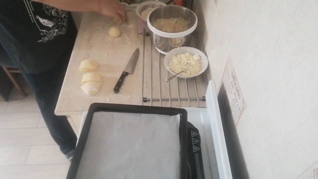 Нежнейшие ватрушки с творогом (Невероятное тесто! Лучший рецепт!) смотреть онлайн