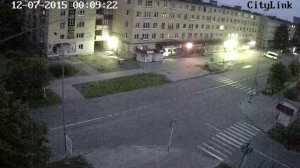 В Кондопоге 17-летняя девушка упала с пятого этажа