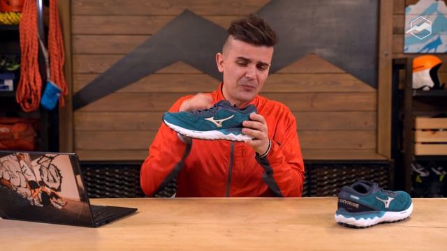 Кроссовки Mizuno Wave Skyrise 2. Обзор смотреть онлайн