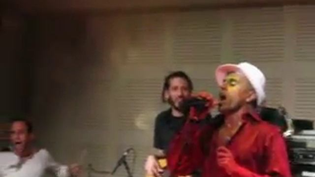 Tomer Yosef wedding - She's my baby смотреть онлайн