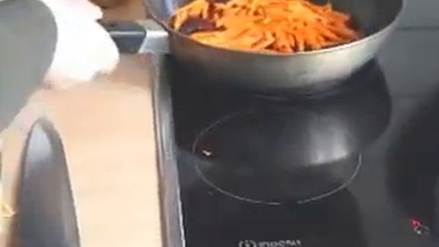 Жареная свекла с морковкой и фасолью смотреть онлайн