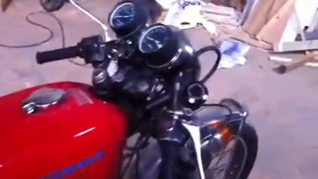 Honda cb400f 1977 revving смотреть онлайн