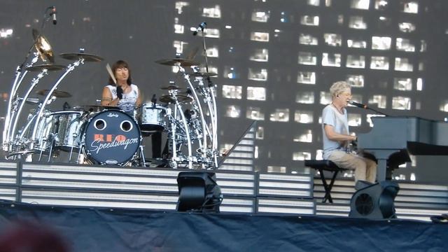 REO Speedwagon - Keep On Loving You (Live 2019) смотреть онлайн