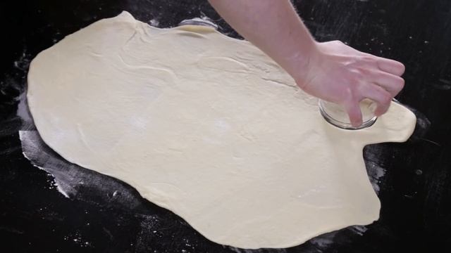 КАК СДЕЛАТЬ ЧИПСЫ PRINGLES | ДОМАШНИЕ ЧИПСЫ смотреть онлайн