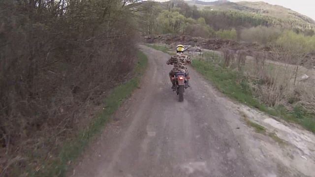 Suzuki DR 600 a Honda XL 600 смотреть онлайн