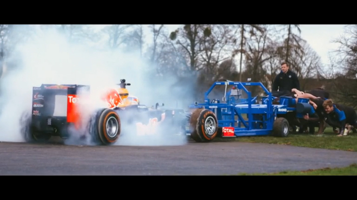 Даниэль Риккардо против регбийной команды смотреть онлайн